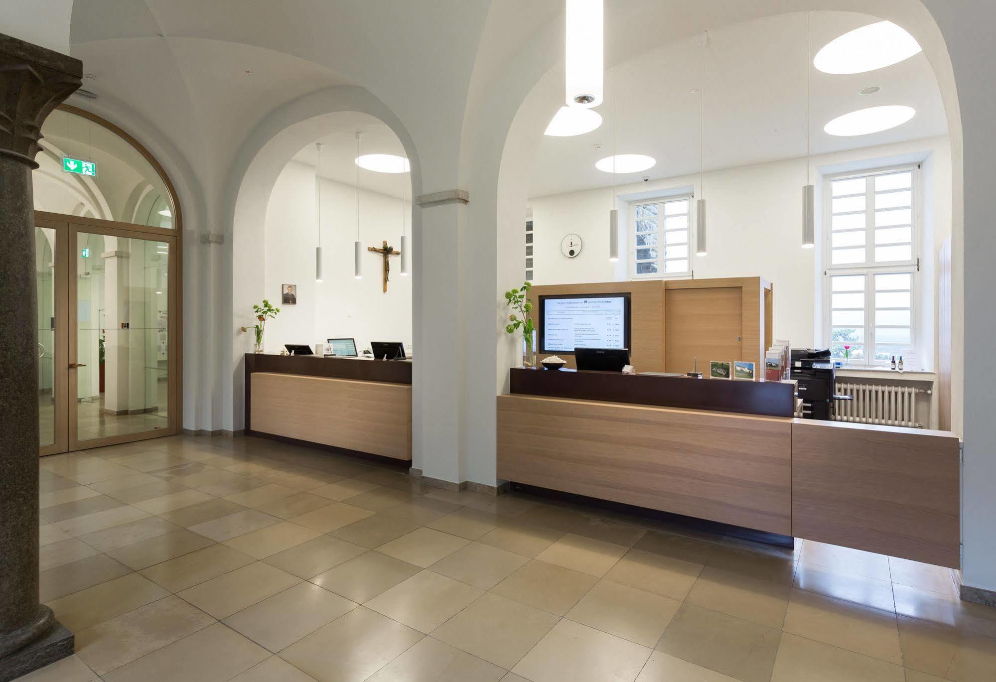 מלון ברגיש גלאדבך Kardinal Schulte Haus מראה חיצוני תמונה